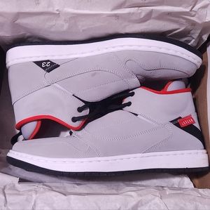 Wolf Grey Jordan Fadeaway